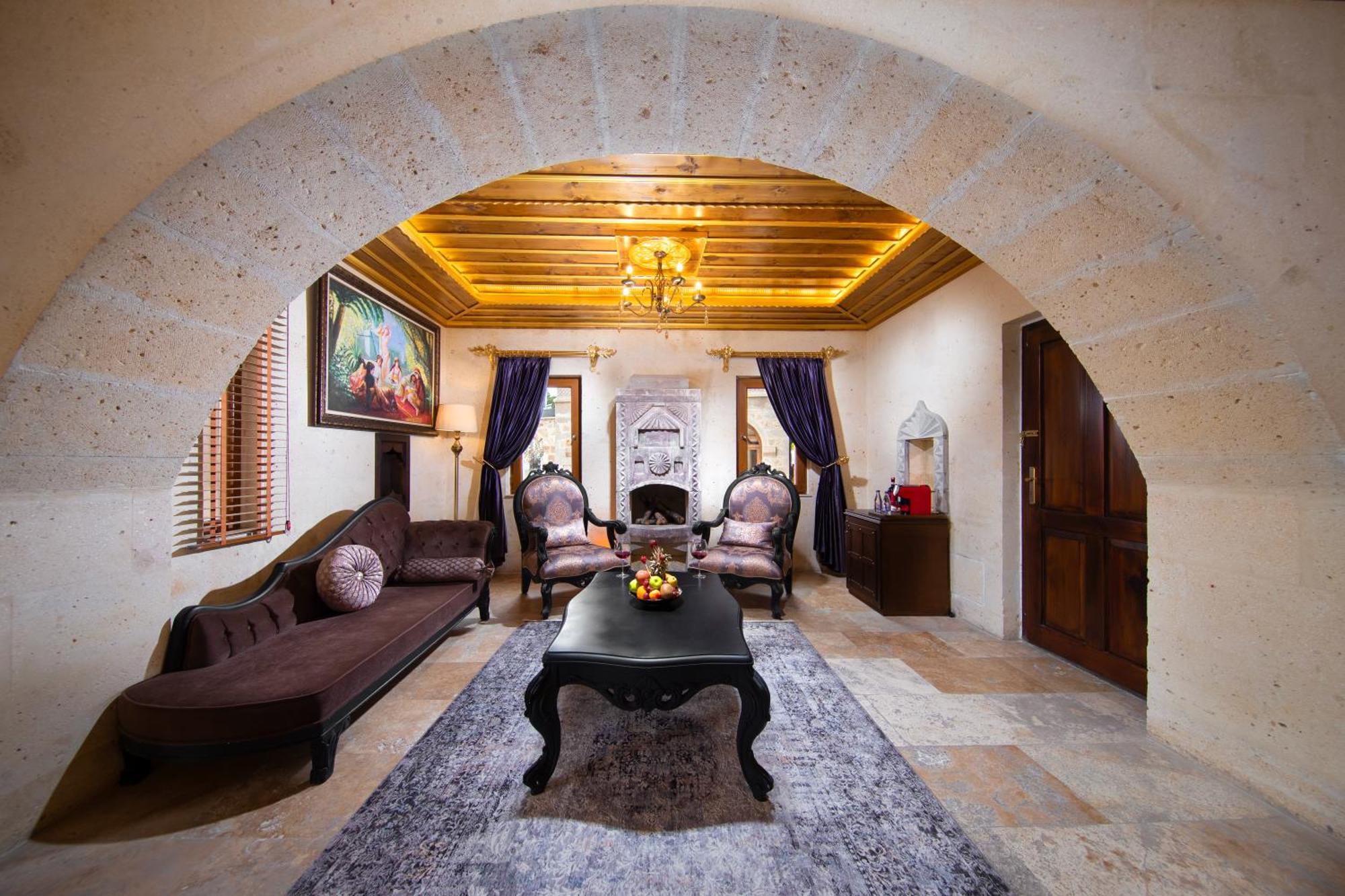 Cappadocia Pegasos Cave Suite Hotel Учисар Экстерьер фото